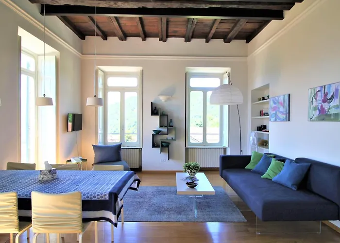 Bellavista In Palazzo Storico E Deliziosa Vista Lago! アパート Miasino
