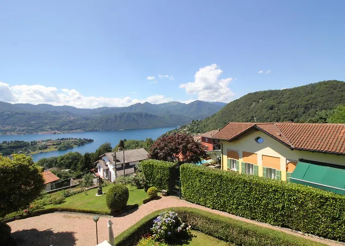 Bellavista In Palazzo Storico E Deliziosa Vista Lago! Miasino