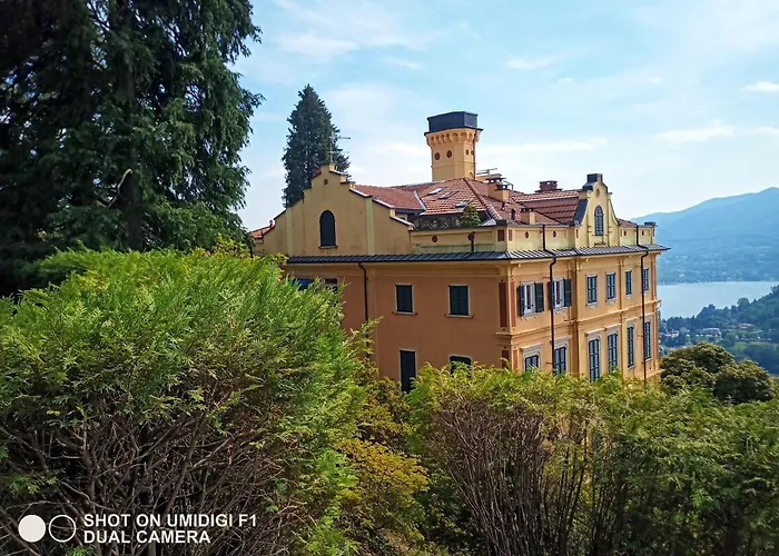 アパート Bellavista In Palazzo Storico E Deliziosa Vista Lago!