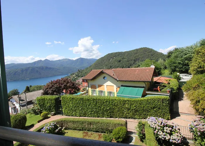 Bellavista In Palazzo Storico E Deliziosa Vista Lago! Miasino