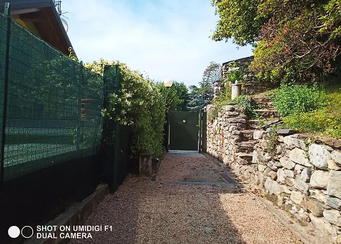 Bellavista In Palazzo Storico E Deliziosa Vista Lago! アパート *